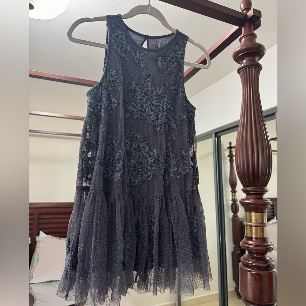 Anthro Going out beaded top